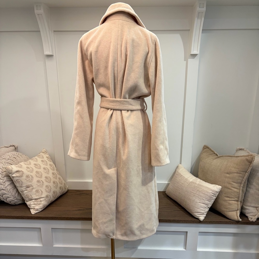 Bernardo Beige Cream Long Belted Coat NWT Size Large - Picture 2 of 8
